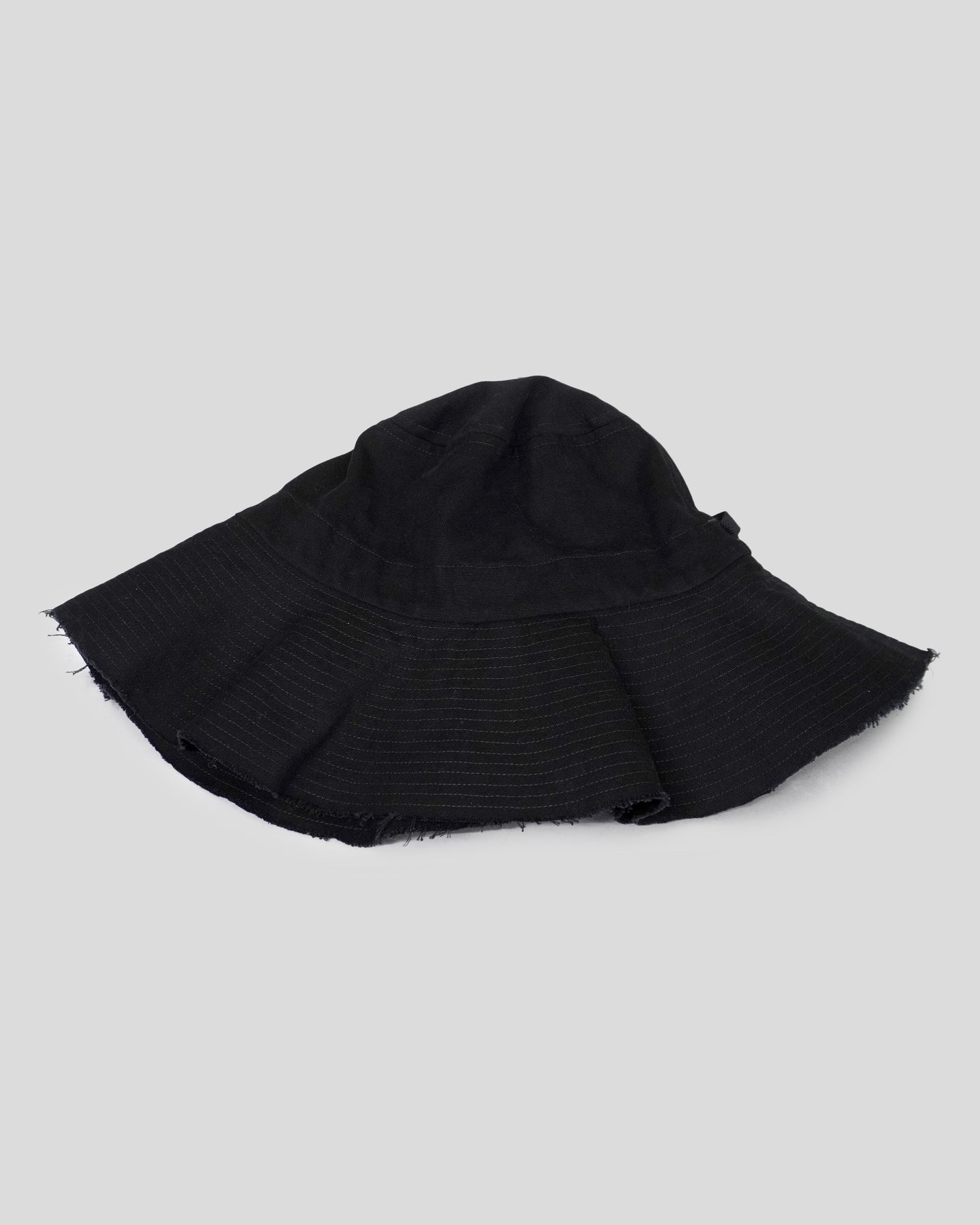 Sol Hat in Black